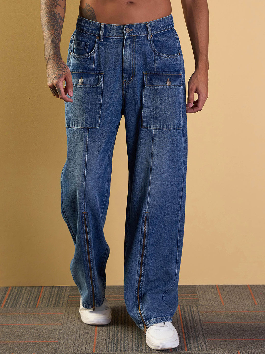 

MASCLN SASSAFRAS Men Mid-Rise Comfort Wide Leg Light Fade Jeans, Blue