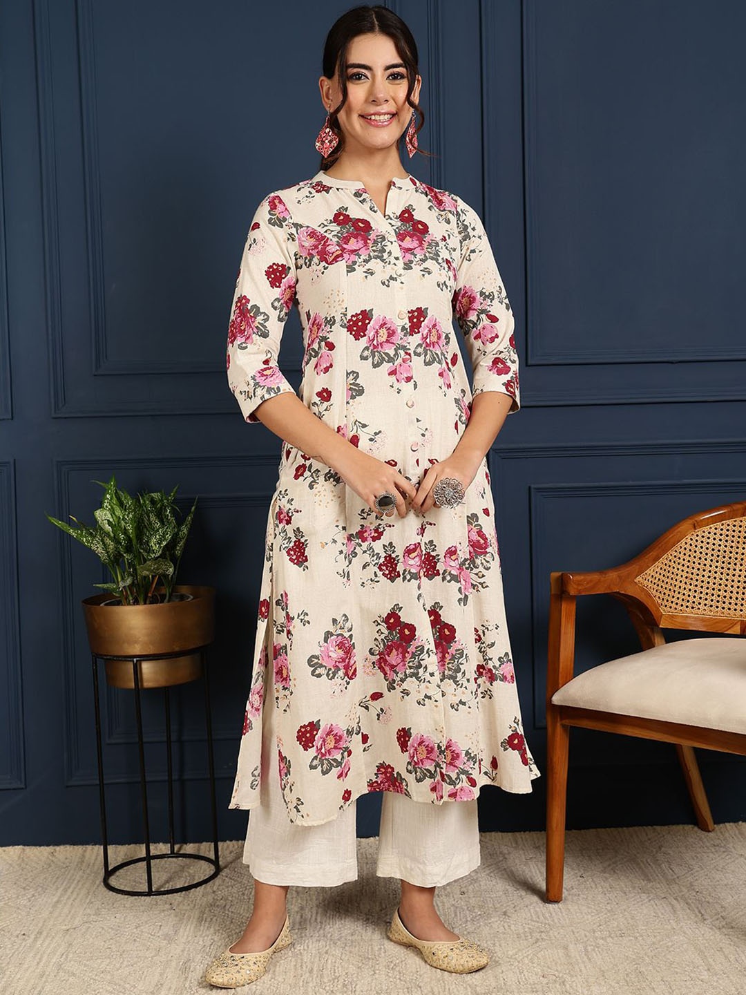 

GULMOHAR JAIPUR Floral Printed Mandarin Collar A-Line Kurta, Pink