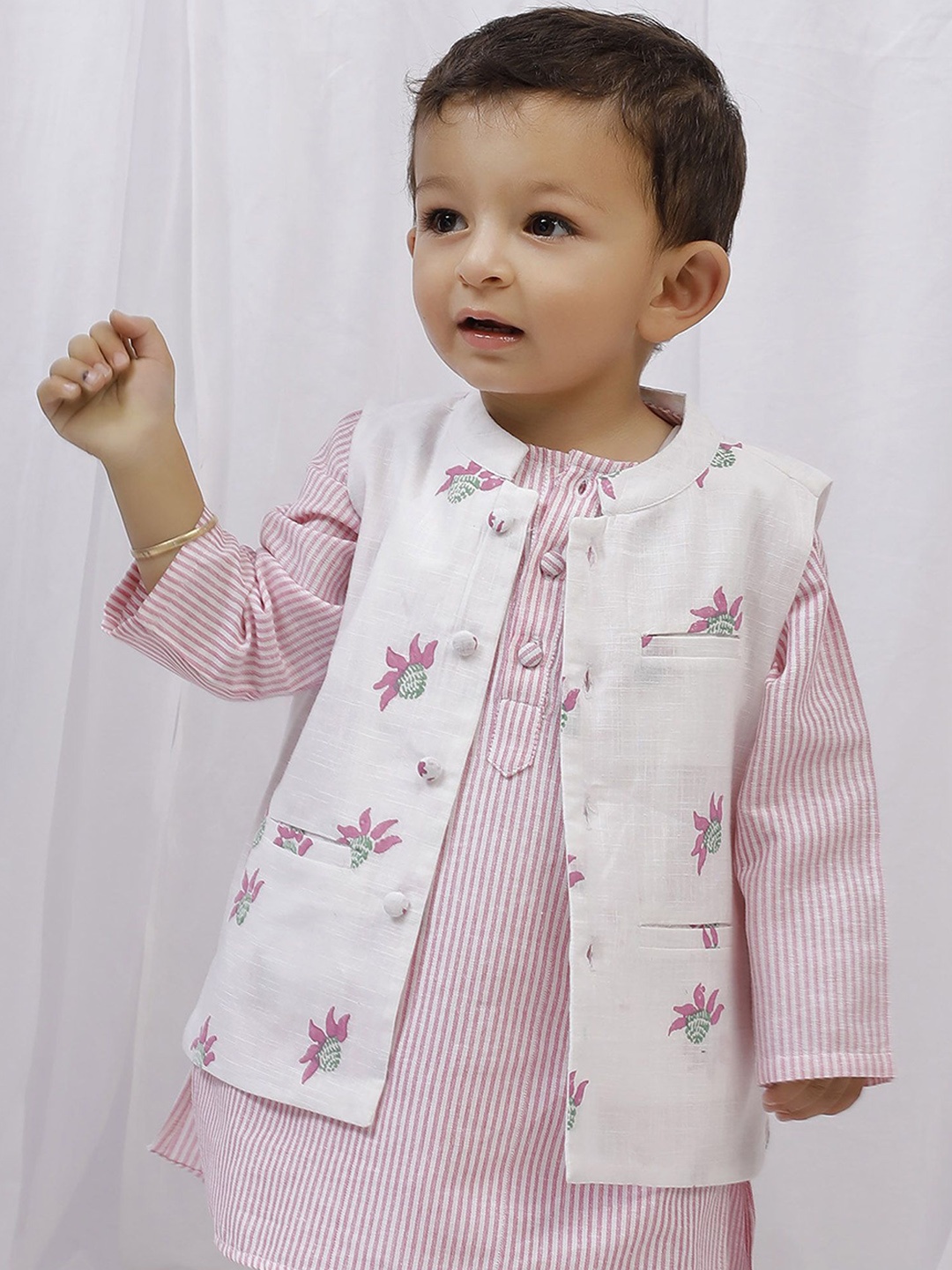 

TJORI Boys Floral Printed Pure Cotton Nehru Jackets, Pink