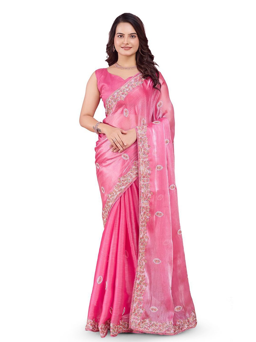 

VenderVilla Floral Embroidered Saree, Pink