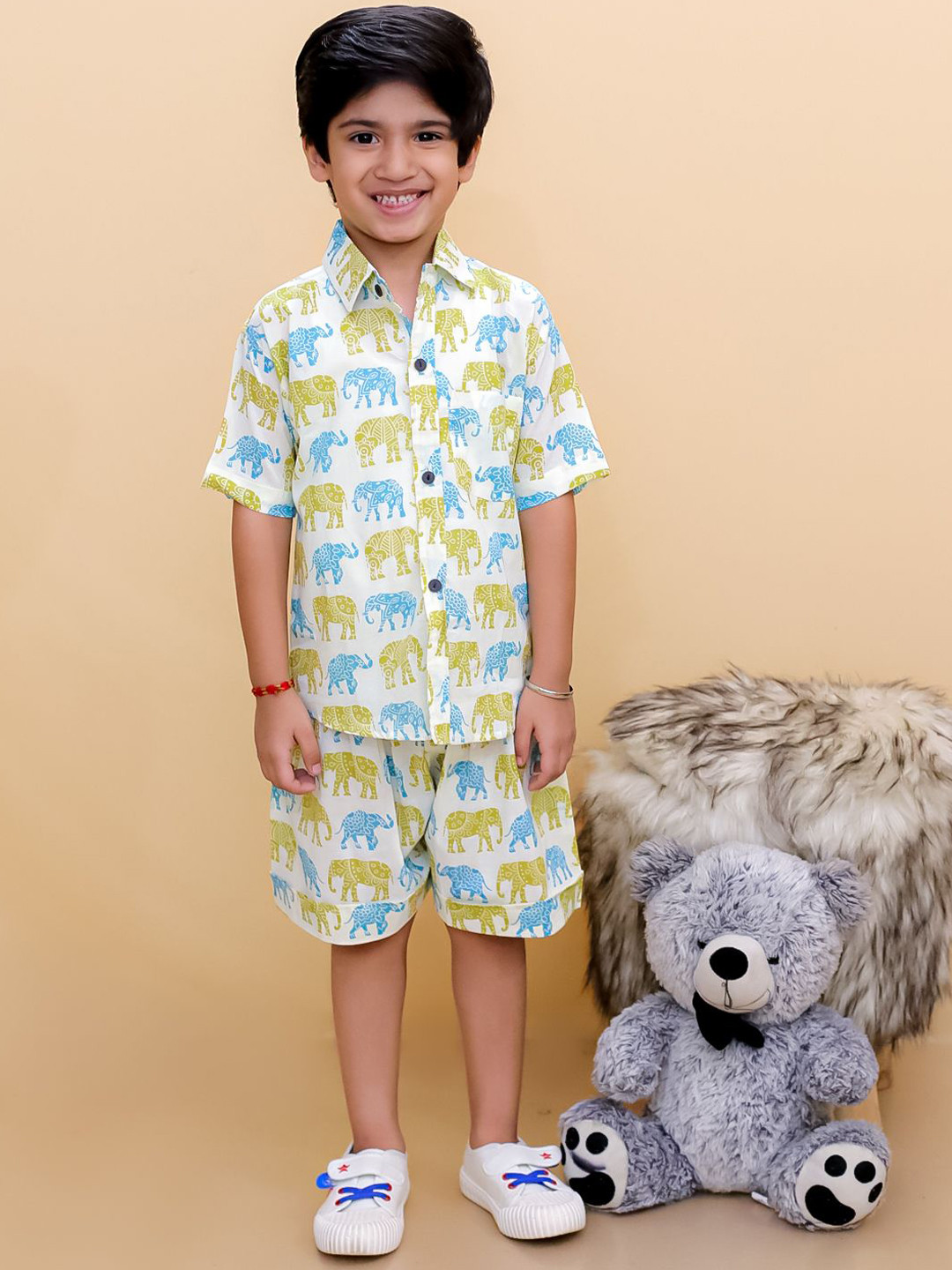 

Bold N Elegant Boys Printed Pure Cotton Clothing Set, Green