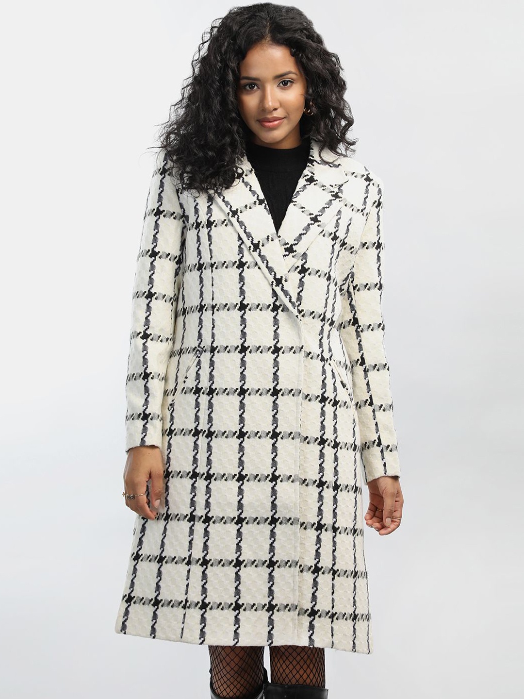 

HONNETE Women Checked Longline Regular Fit Trench Coat, Off white