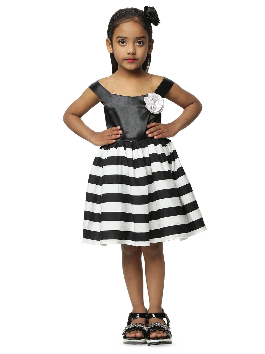 

Wish little Crepe A-Line Dress, Black