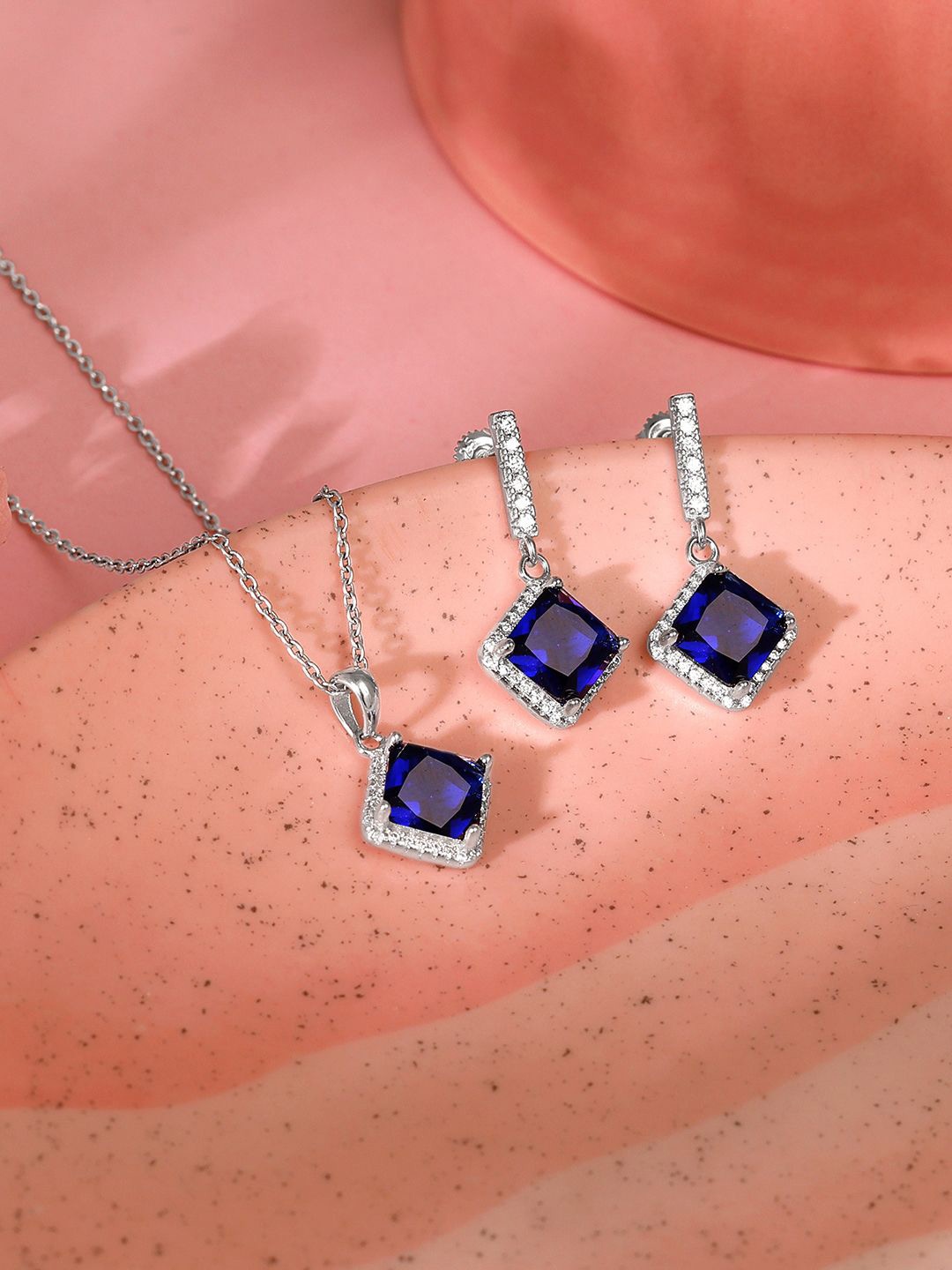 

GIVA 925 Sterling Silver Rhodium-Plated Stone-Studded Jewellery Set