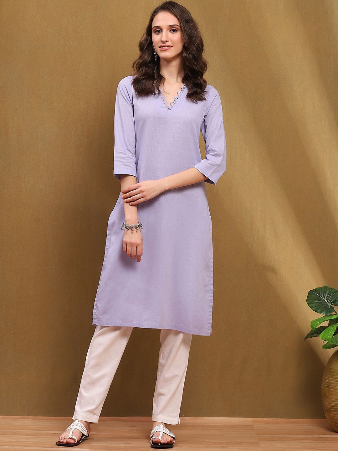 

Biba Women Geometric Flared Sleeves Kurta, Purple