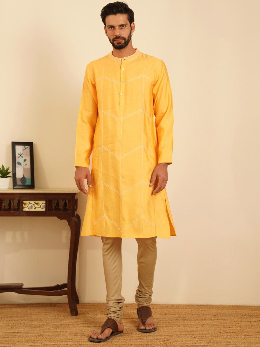 

JAYPORE Band Collar Thread Work Straight Kurta, Yellow