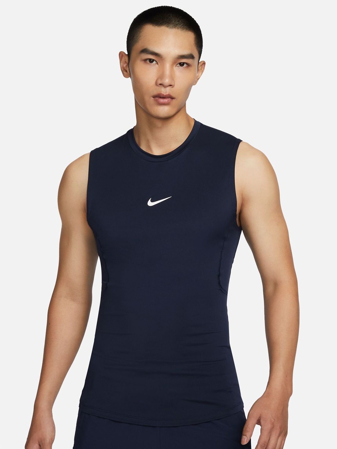 

Nike Pro Men Dri-FIT Tight Sleeveless Fitness Top, Black