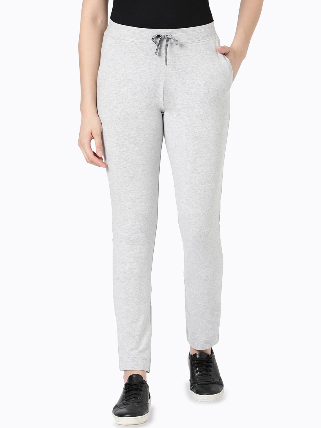 

BLOSSOM Women Slim-Fit Solid Track Pants, Grey melange