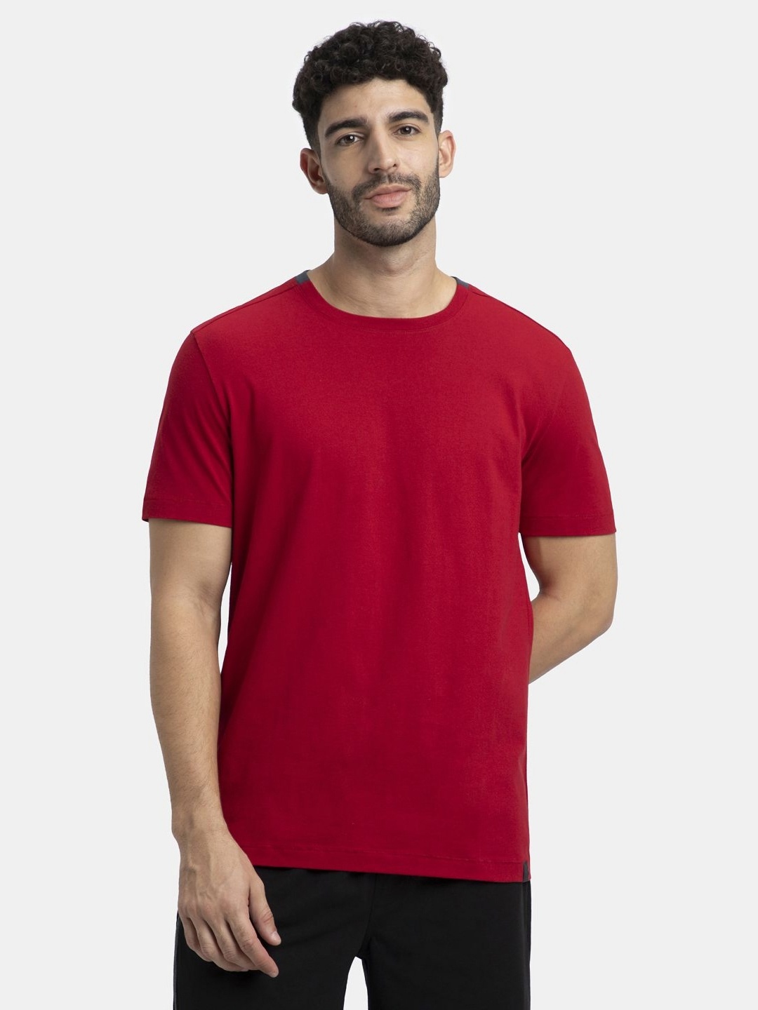 

Jockey Super Combed Cotton Round Neck Solid Half Sleeve T-Shirt - AM69, Red