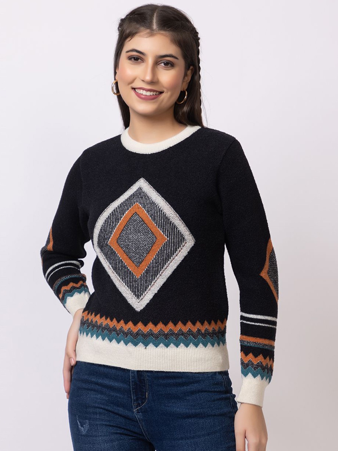 

GFO Women Geometric Printed Self Design Woollen Pullover, Black