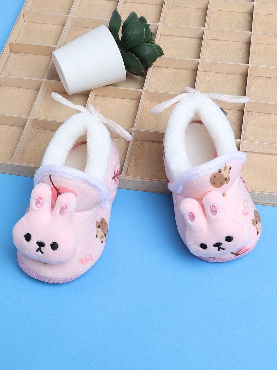 

Baby Moo Girls Cotton Booties, Peach