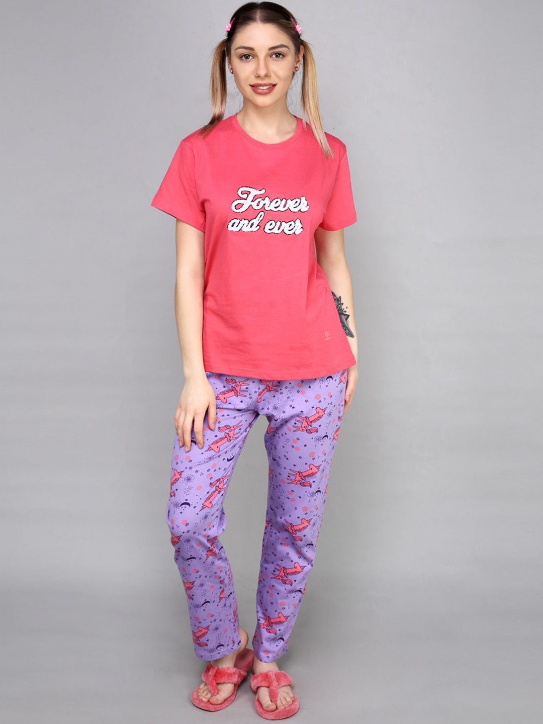 

evolove Women Conversational Printed Round Neck Night suit, Lavender