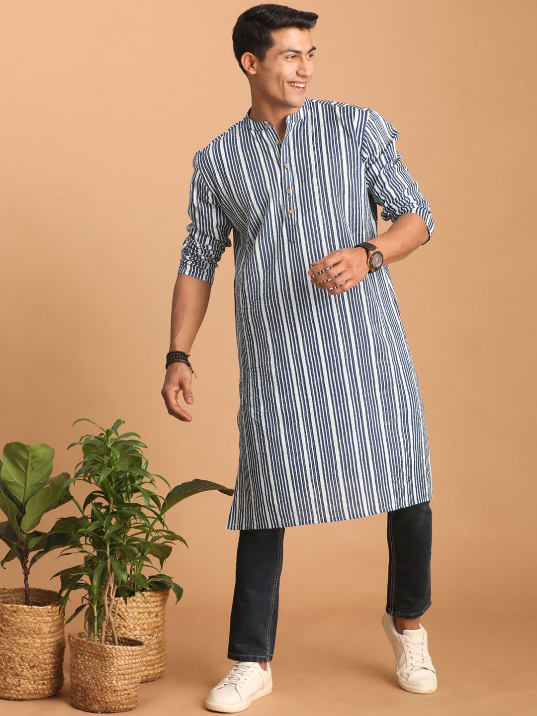 

VASTRAMAY Striped Band Collar Cotton Straight Kurta, Blue