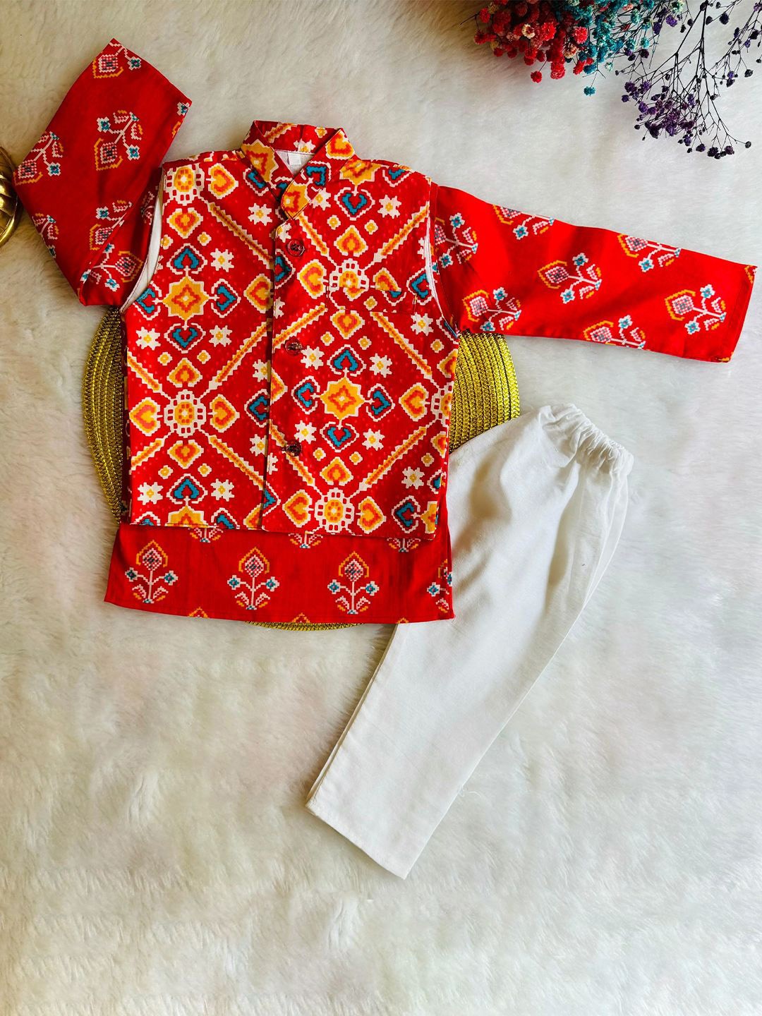 

Bold N Elegant Boys Ethnic Motifs Printed Regular Kurta with Pyjamas, Red