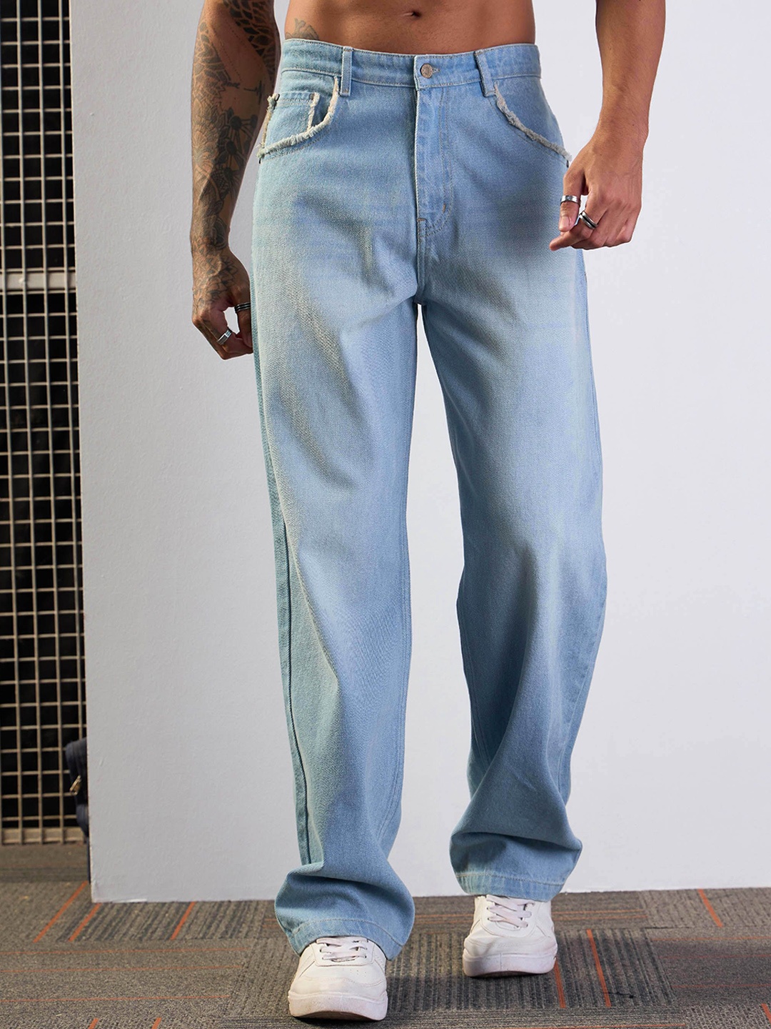 

MASCLN SASSAFRAS Men Comfort Wide Leg Light Fade Cotton Jeans, Blue