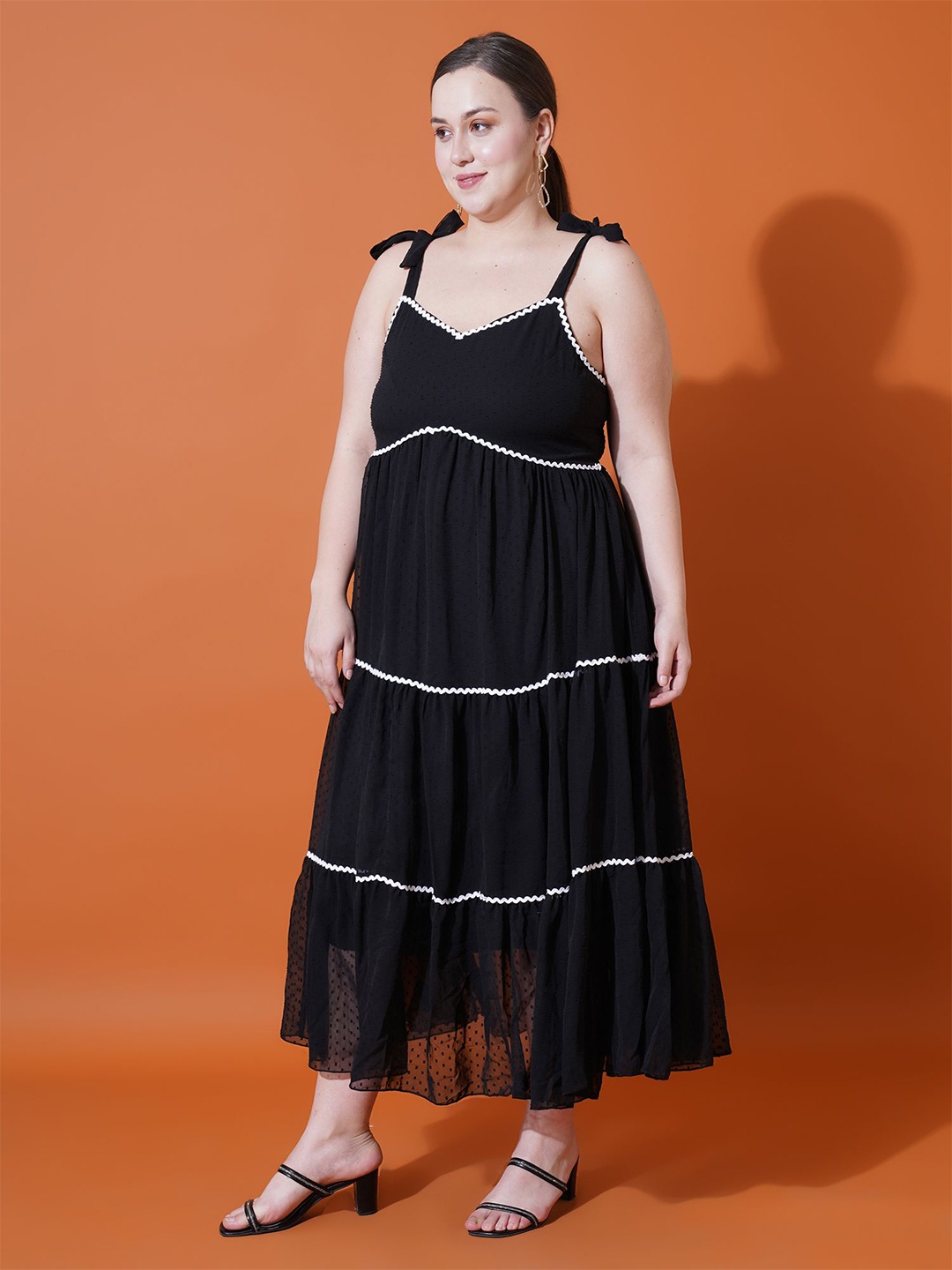 

U&F Beyond Women Printed Shoulder Straps Maxi Dress, Black