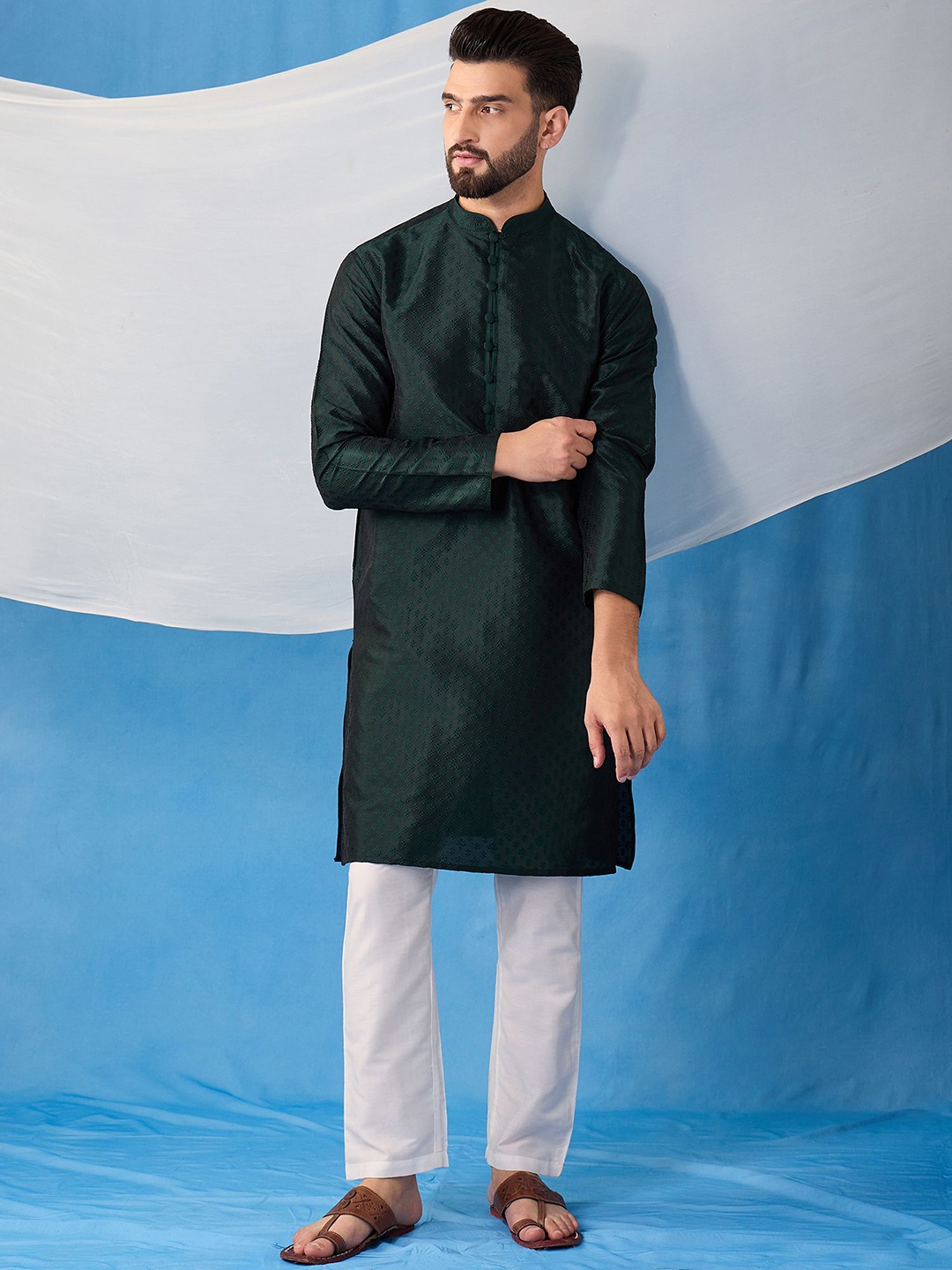 

Inddus Floral Embroidered Thread Work Jacquard Weave Stright Kurta With Trousers, Green