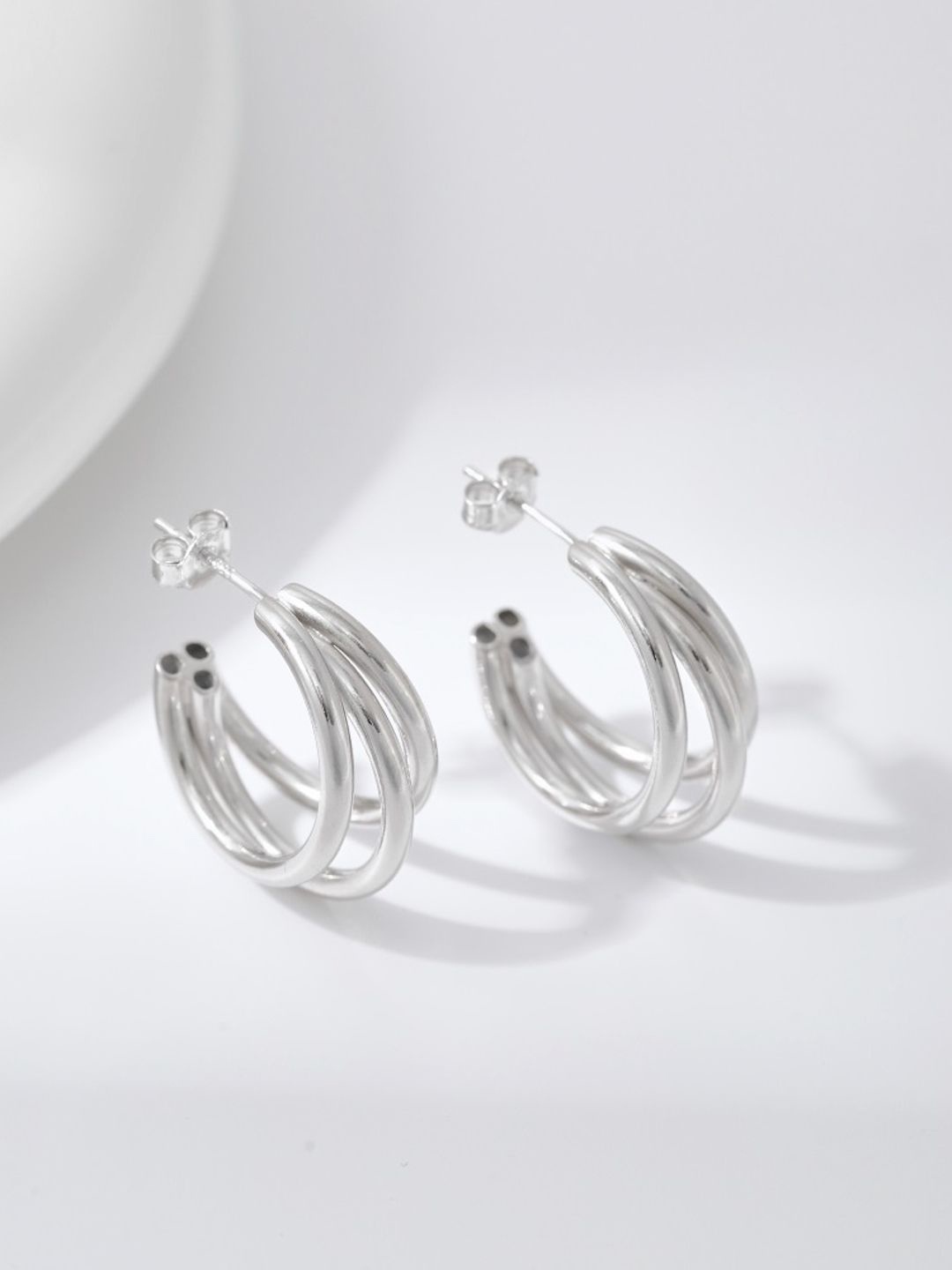 

MISS JO Contemporary Hoop Earrings, Silver