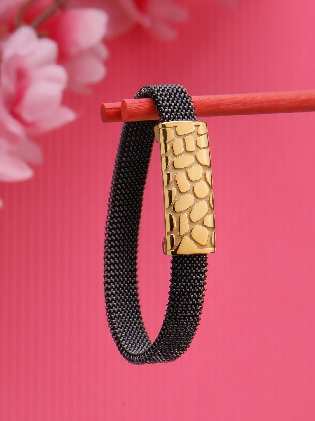 

PYLON Men Gold-Plated Stainless Steel Link Bracelet, Black