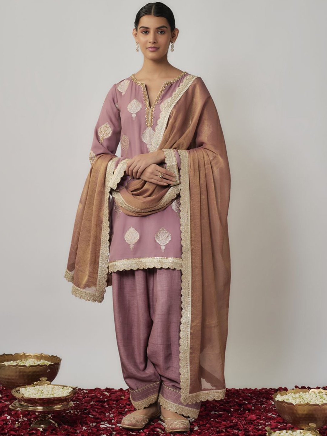 

Renee Label Floral Sequinned Kurta with Salwar & Dupatta, Purple
