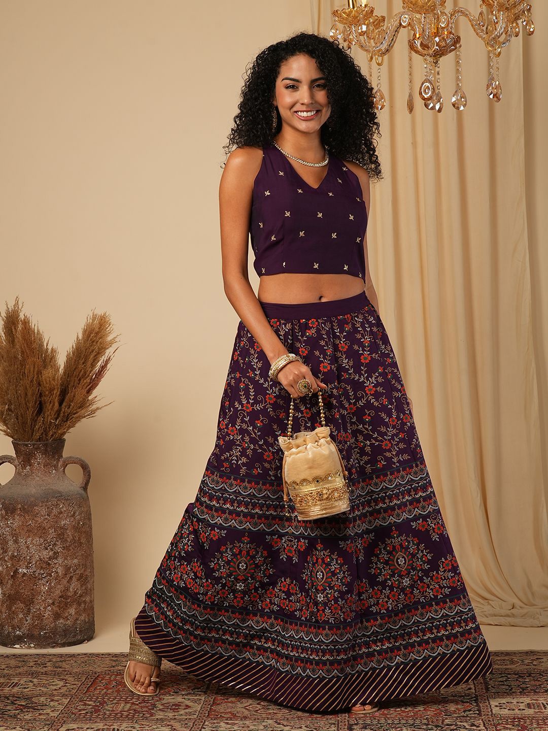 

Globus Embroidered V-Neck Sleeveless Top With Skirt, Purple