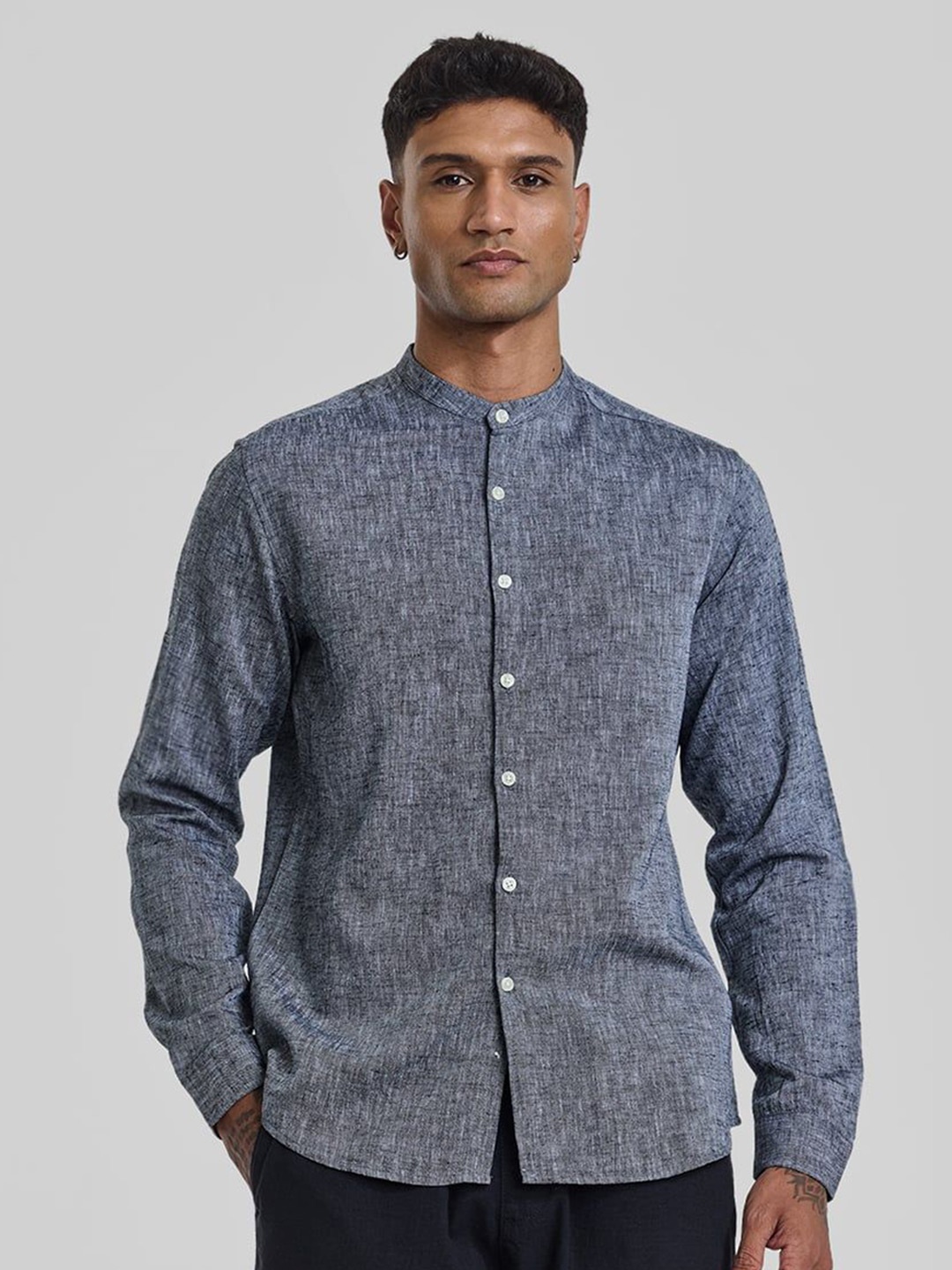 

Snitch Men Smart Band Collar Solid Linen Slim Fit Casual Shirt, Grey