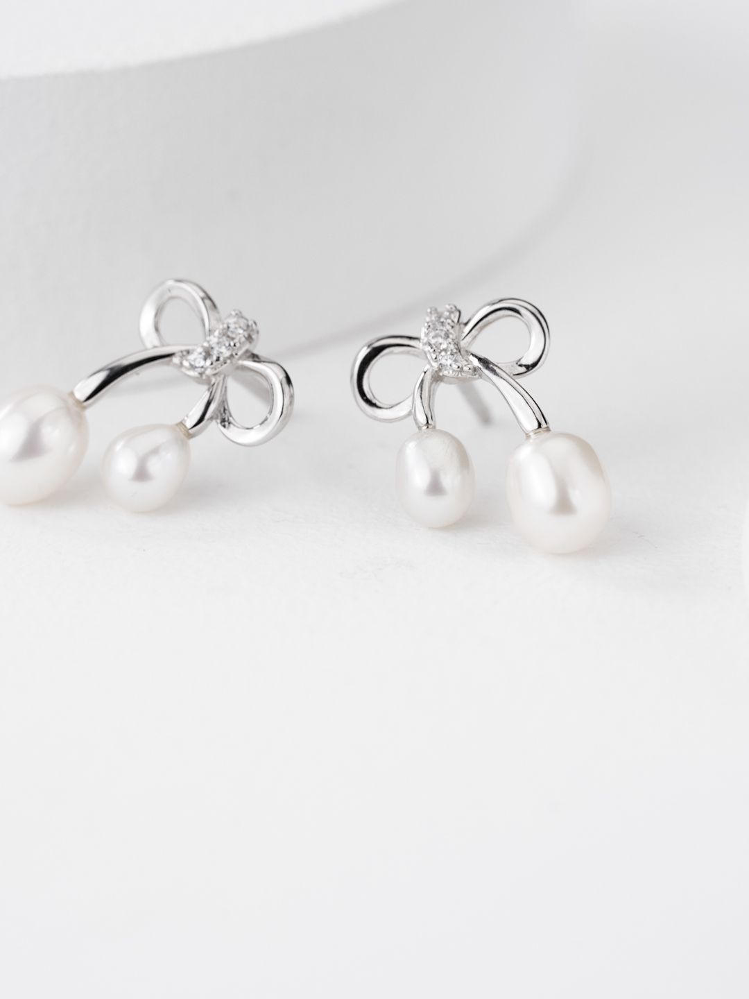 

MISS JO Contemporary Studs Earrings, Silver