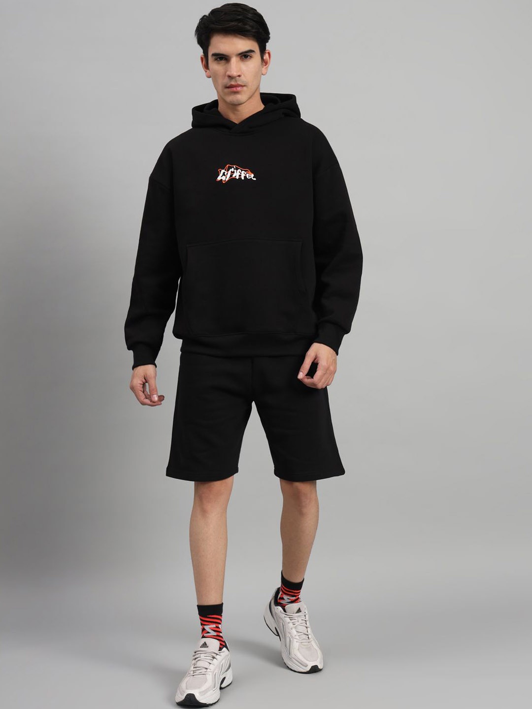 

GRIFFEL Men Printed Oversized Tracksuits, Black