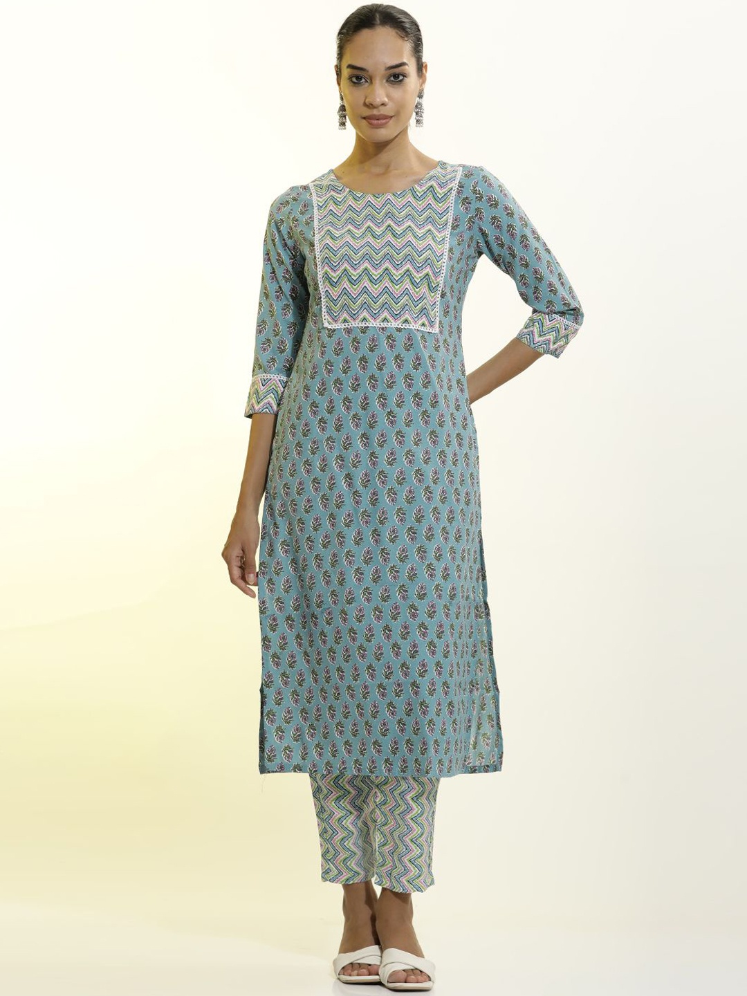 

Jaipur Kurti Ethnic Motif Printed Cotton Straight Kurta Set, Teal