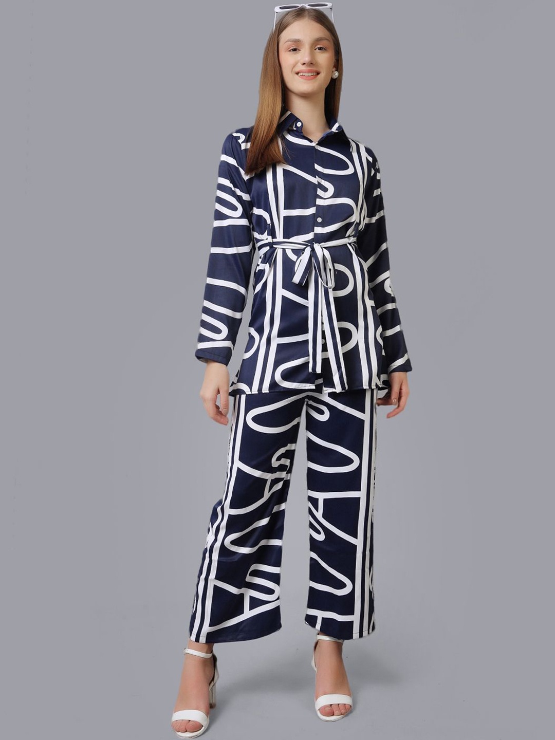 

Xivir Printed Shirt With Trousers Co-Ords, Navy blue