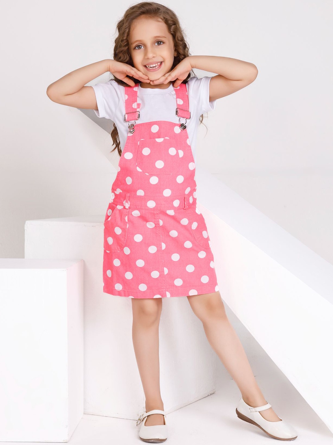 

Peppermint Girls Printed Dungaree With T-Shirt, Pink