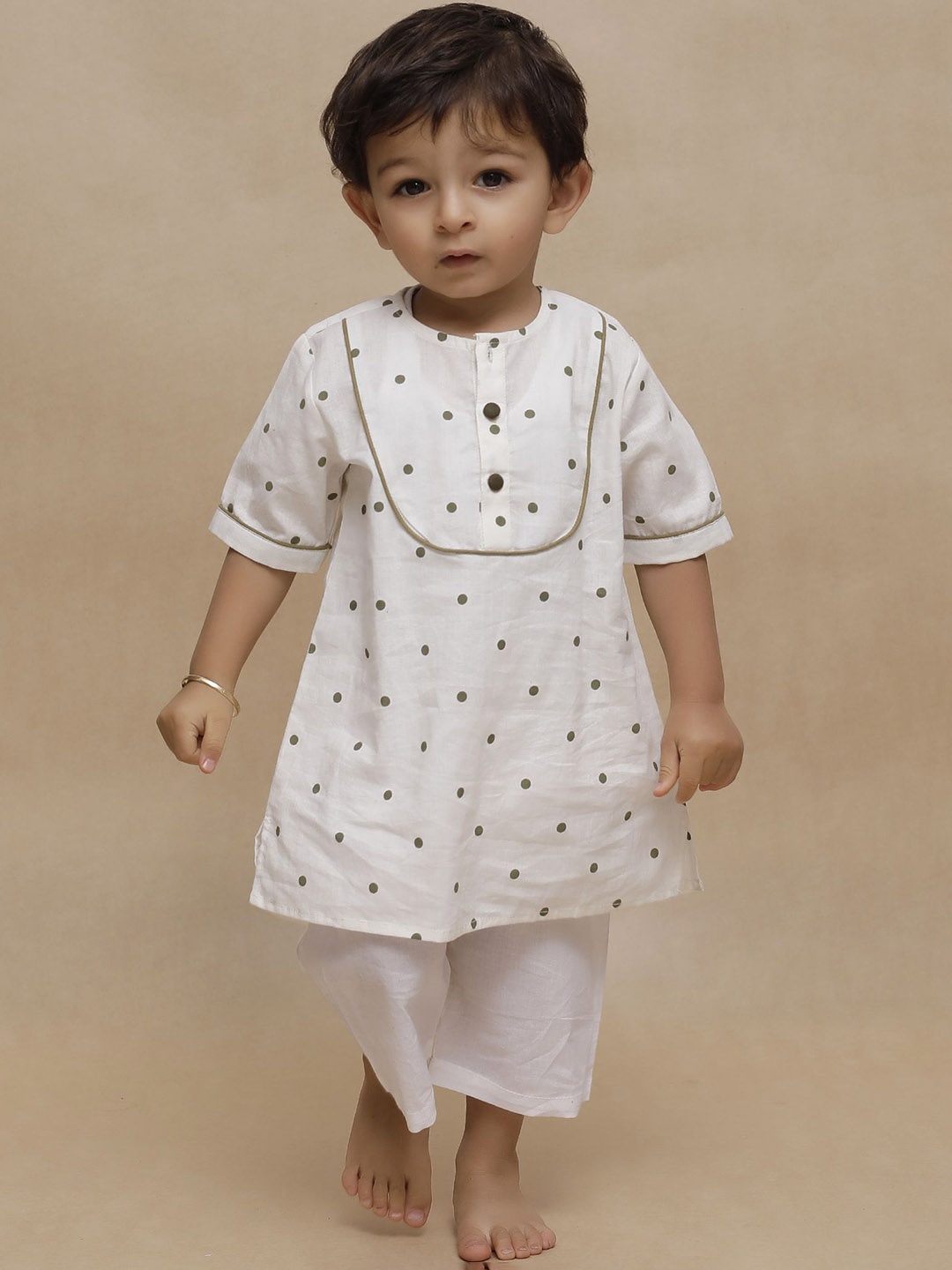 

TJORI Boys Polka Dot Printed Round Neck Pure Cotton A-Line Kurta With Pyjamas, Off white