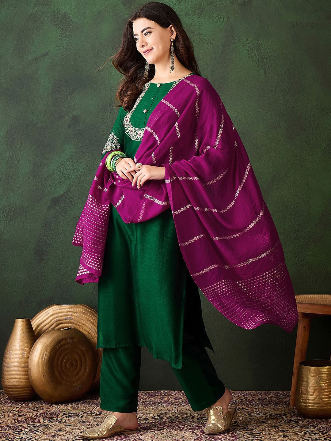 

Sangria Floral Embroidered Thread Work Straight Kurta With Trousers & Dupatta, Green