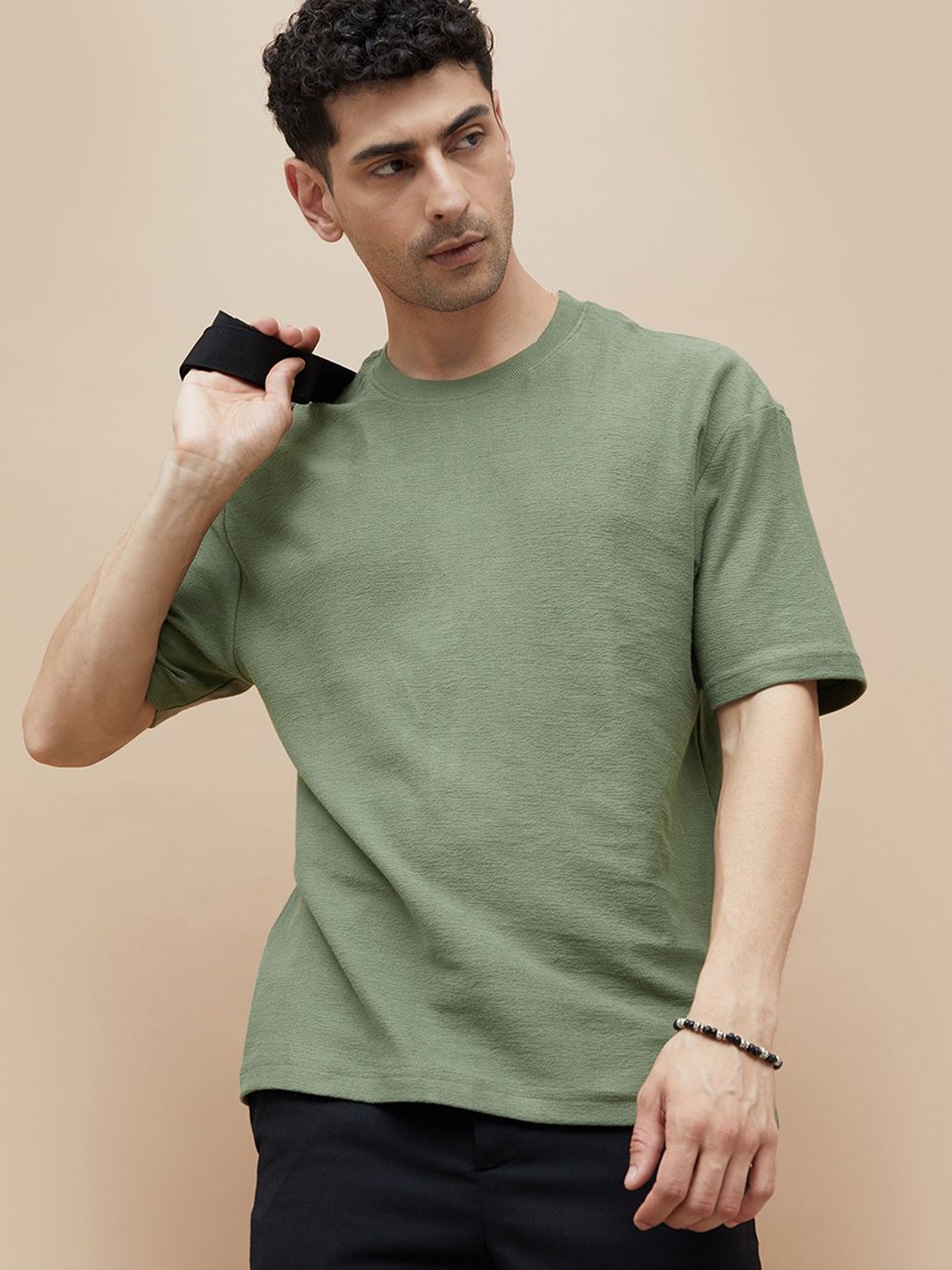 

CODE by Lifestyle Men Solid Round Neck Cotton Oversized T-shirt, Olive