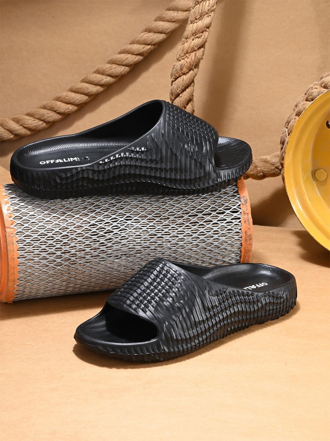 

OFF LIMITS Men Rubber Sliders, Black