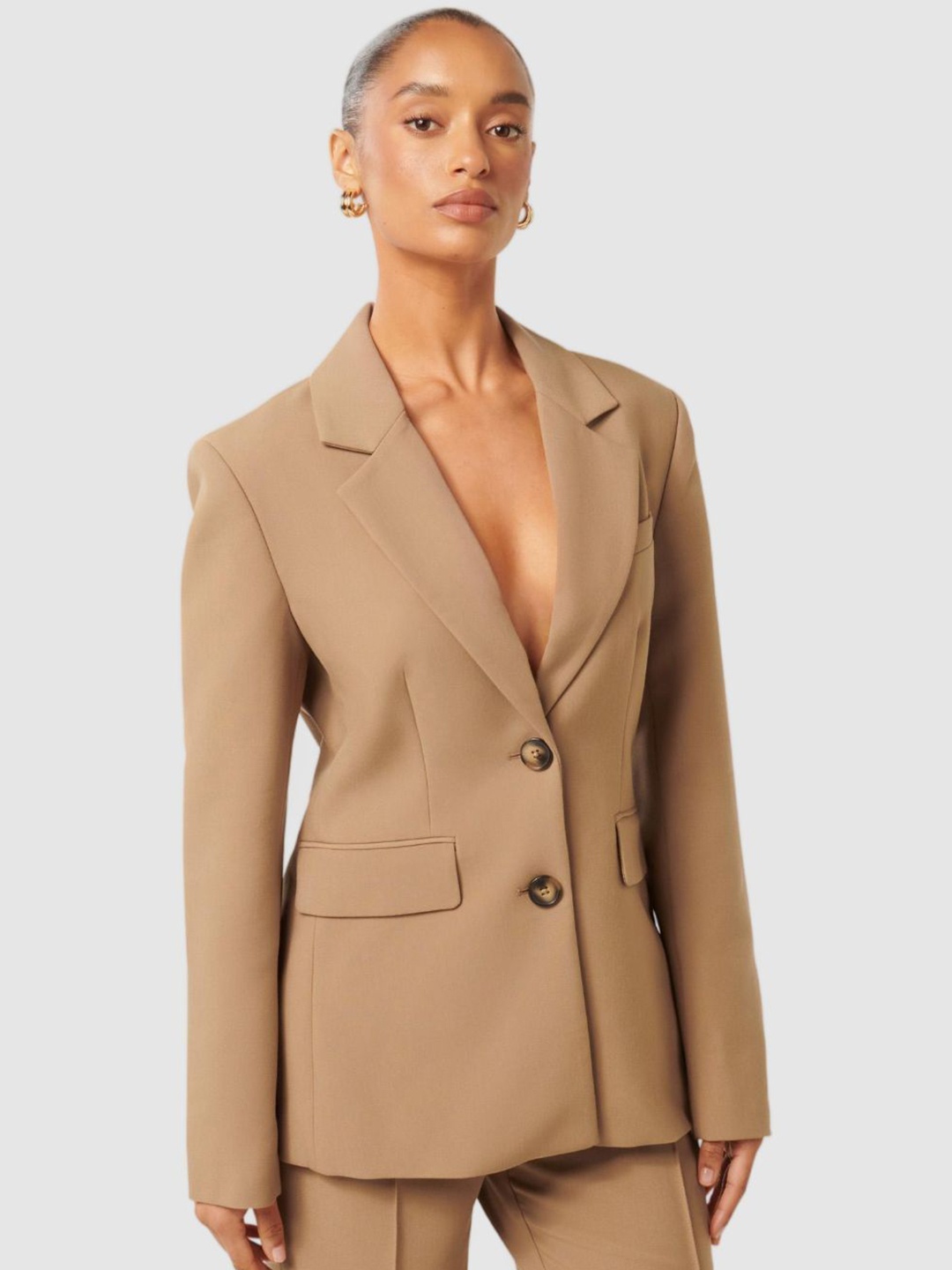 

Forever New Clarette Petite Single Breasted Nipped Waist Formal Blazer, Beige