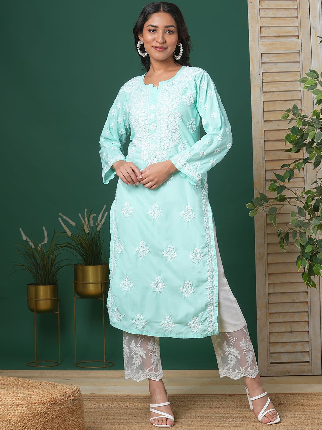 

ADA Floral Embroidered Lucknowi Chikankari Pure Cotton Straight Kurta, Sea green