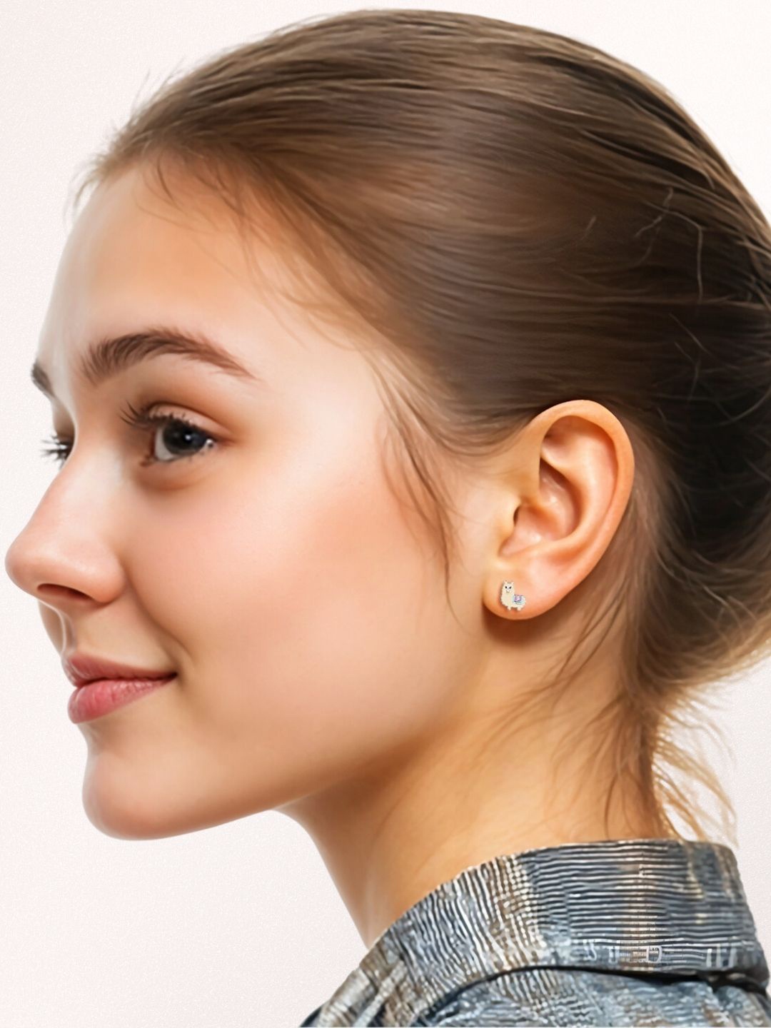 

HighSpark Contemporary Studs Earrings, Silver