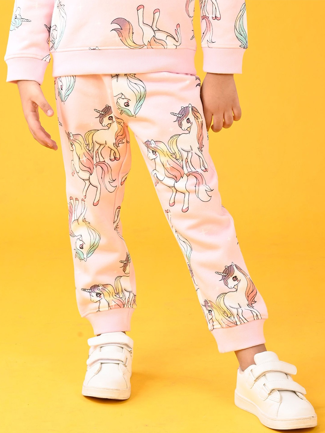 

Anthrilo Girls Printed Mid Rise Joggers, Pink