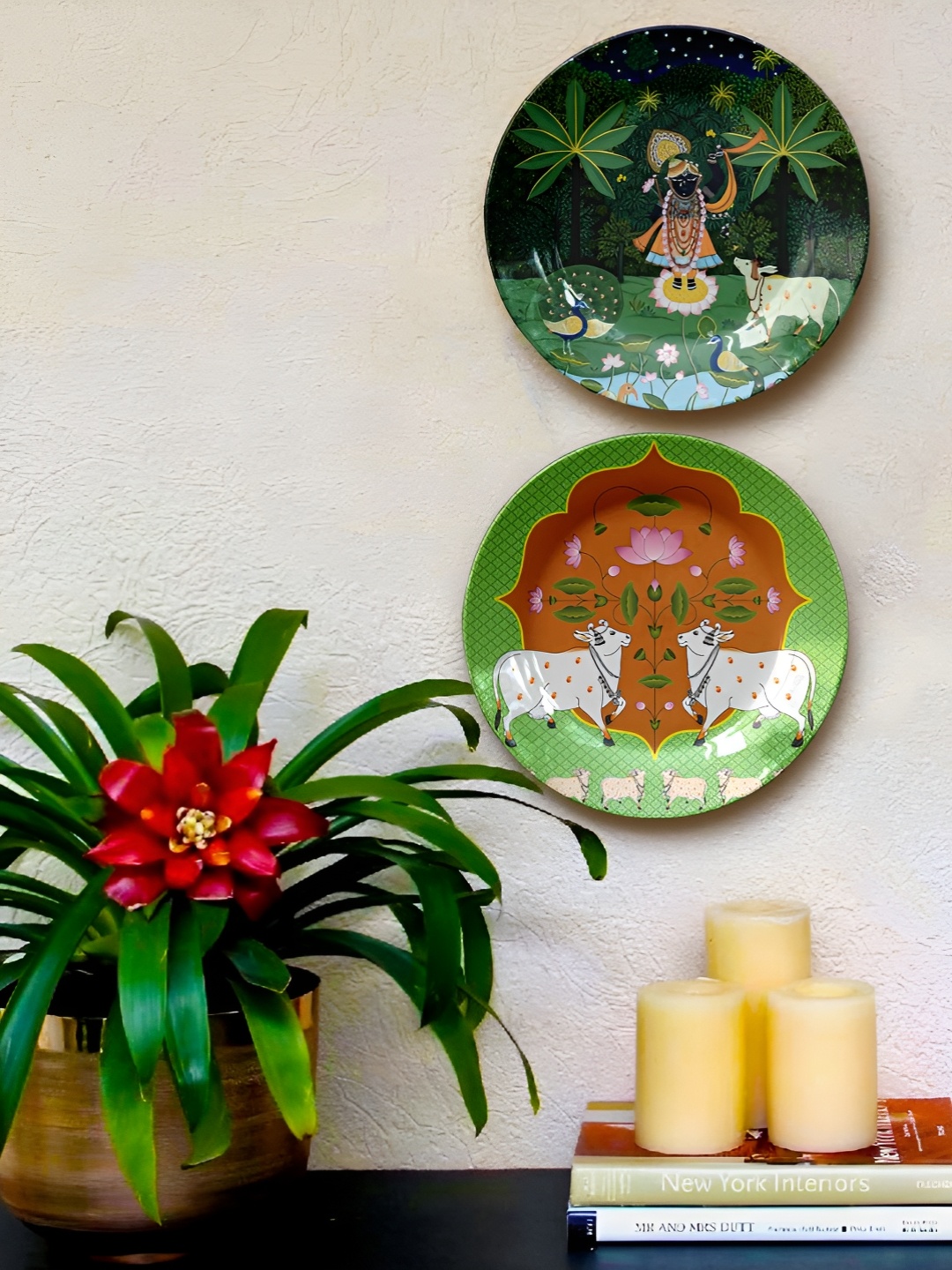 

JIKRAA Pichwari 2 Pcs Red & Green Printed Ceramic Wall Plates