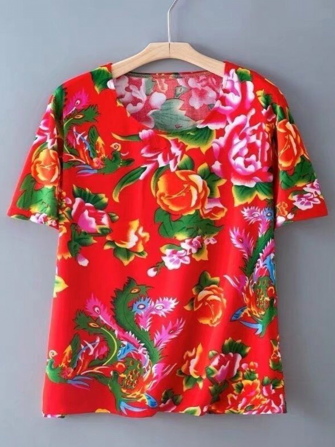 

StyleCast Men Floral Printed Round Neck T-shirt, Red