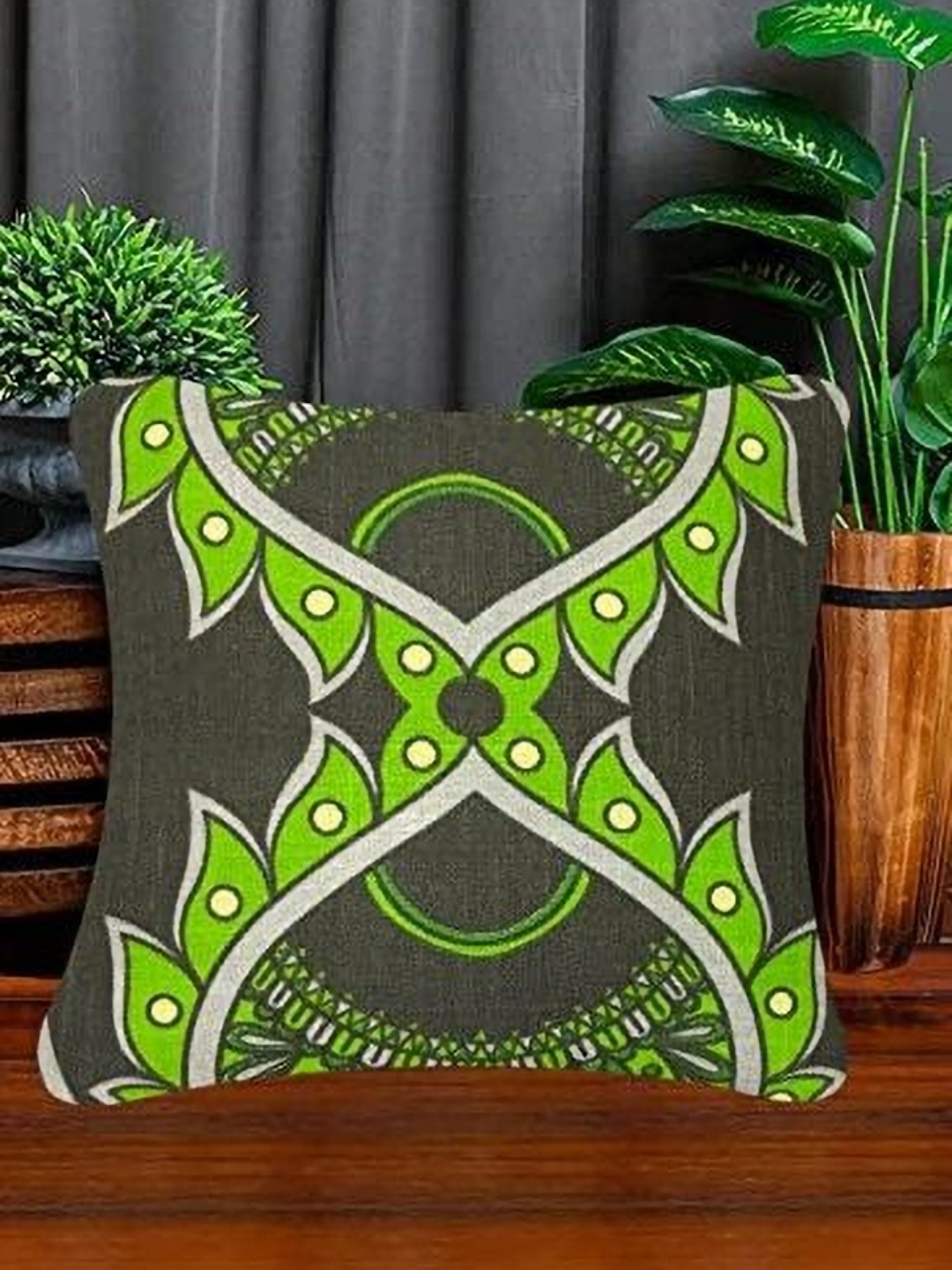 

SAJAVAT Green Floral Square Cushion Covers