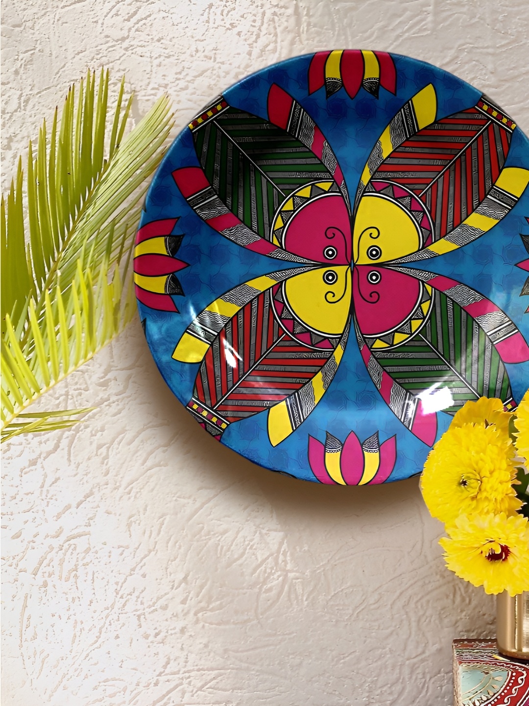 

JIKRAA Madhubani Red & Green Printed Ceramic Wall Plate, Blue