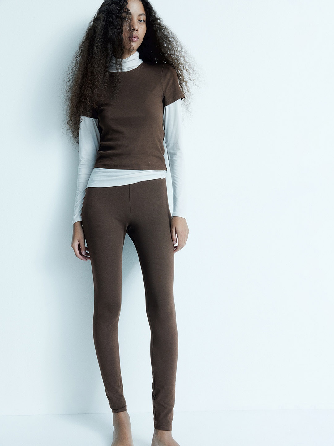 

H&M Women High Waisted Ankle-Length Leggings, Brown