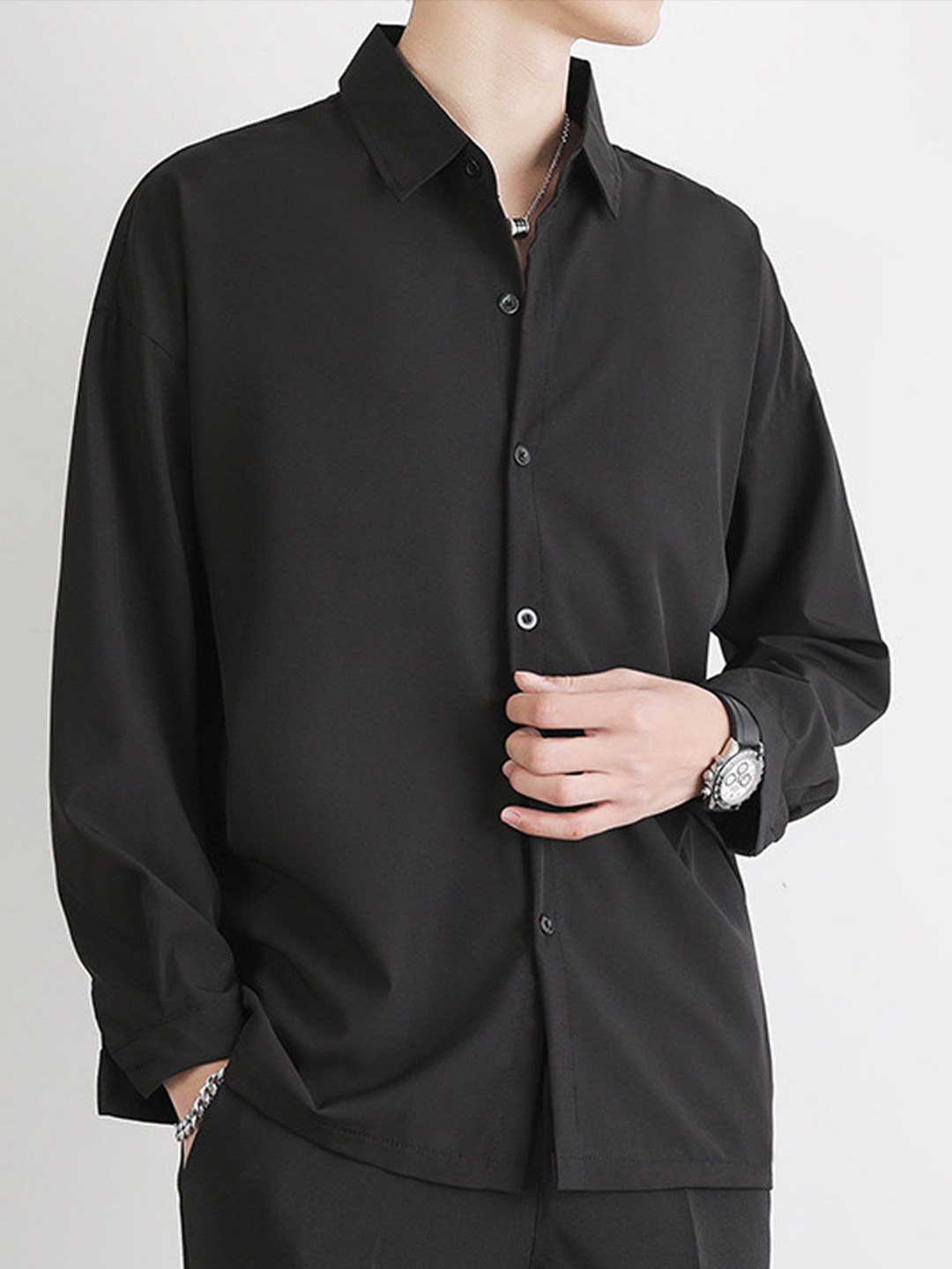 

StyleCast Men Spread Collar Solid Cotton Casual Shirt, Black