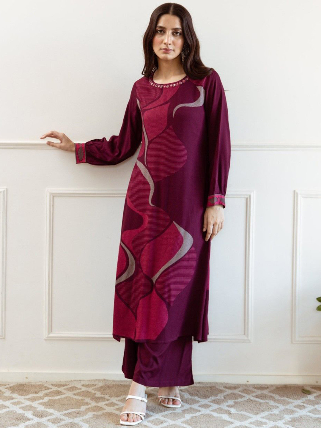 

AUTUMN LANE Abstract Printed Sequinned Pure Cotton Straight Kurta With Palazzos, Purple
