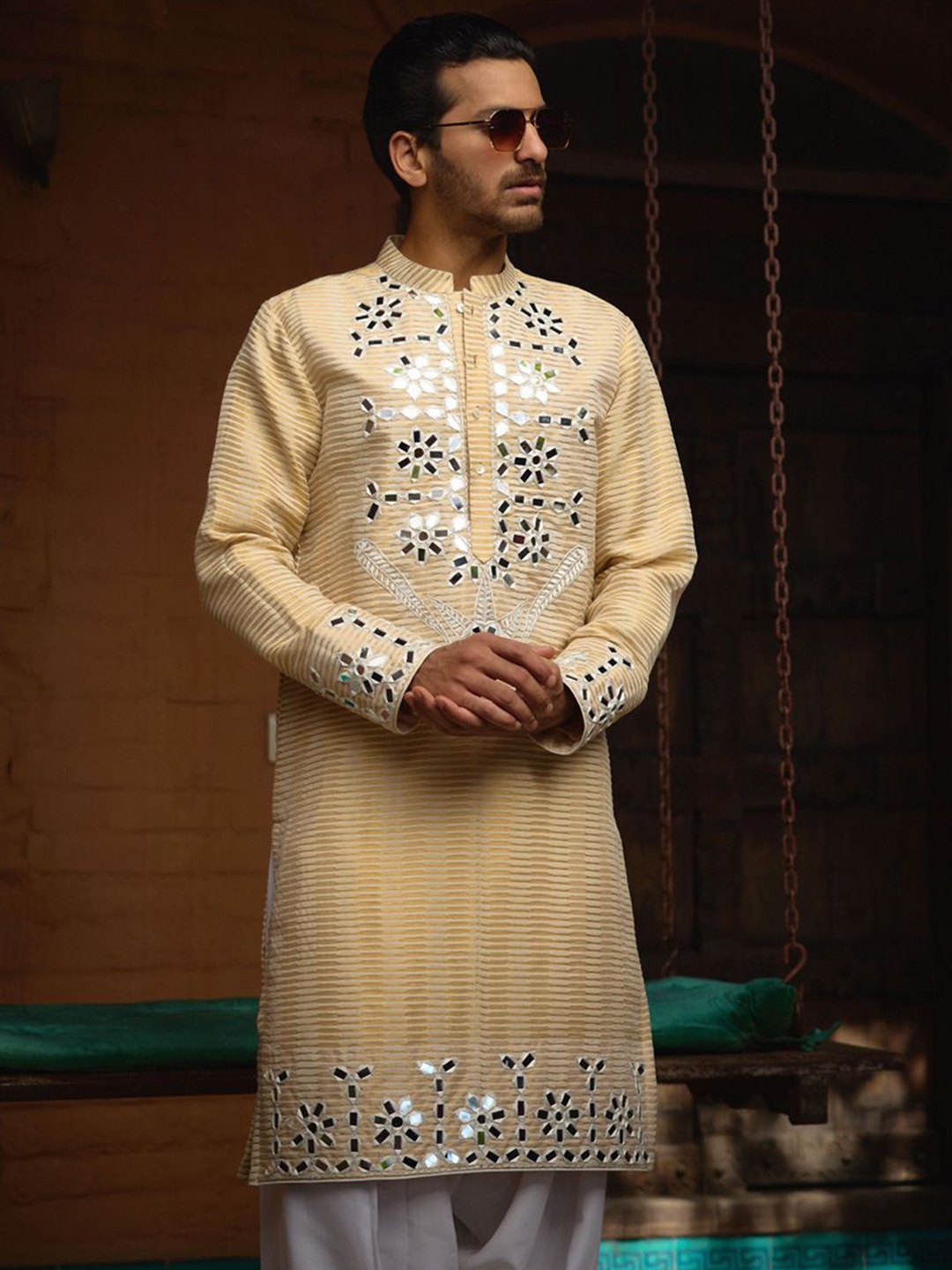 

Ankit V Kapoor Juna Mahal Embroidered Mirror Work Chanderi Silk Straight Kurta with Salwar, Gold