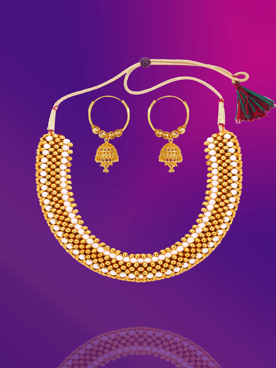 

Lila Gold-Plated Necklace and Earrings