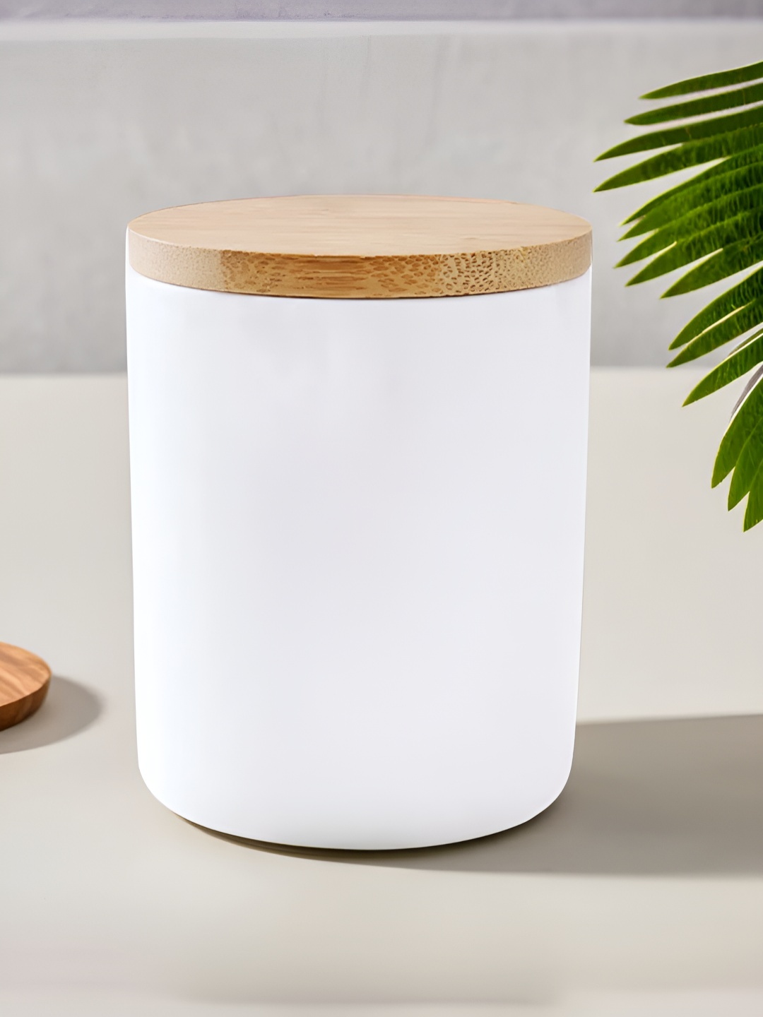 

UMAI White Ceramic Container With Bamboo Lid-400 ML
