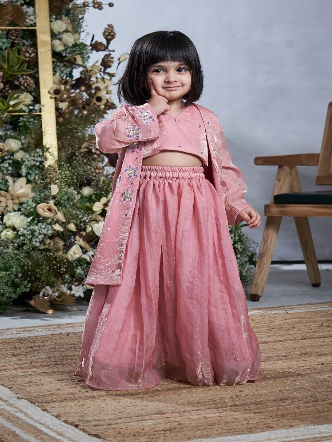 

Vivedkids Girls Embroidered Thread Work Ready to Wear Lehenga & Blouse, Pink
